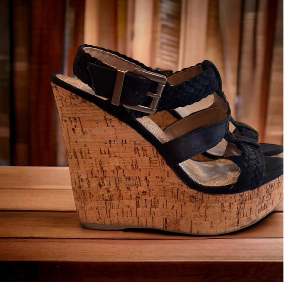 Soda Black Vegan Stappy 6” cork heeled platform wedges. SZ10 Great Condition. - Picture 6 of 16
